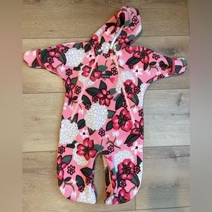 Patagonia floral fleece baby bunting - 6m